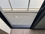 スタイリオ池上サウス 開放感のあるバルコニーから見たスカイライト付きの天井