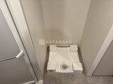 スタイリオ池上サウス 白を基調とした清潔感のあるトイレ空間
