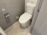 スタイリオ池上サウス 白を基調とした落ち着きのあるトイレ空間