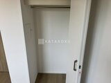 クリアル文京千石2 ハンガーパイプ付きの奥行きのあるクローゼット