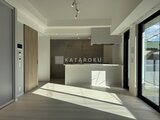 ヴィスタコート幡ヶ谷 採光豊かなキッチン付きのリビングダイニング空間