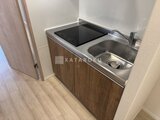 ラヴィエール住吉駅前 IHクッキングヒーター付きのコンパクトなキッチン空間