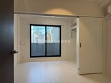 ラヴィエール住吉駅前 明るい日光が差し込むシンプルで落ち着いたリビングダイニング