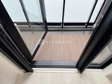 アルコバレーノ南千住 天窓から光が差し込む開放的なロフトスペース