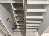 アルコバレーノ南千住 ミラー扉付きで収納力たっぷりの洗面台上部吊り棚