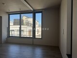 ザ・レジデンス市谷台町 大きな窓から採光豊かなリビングダイニング
