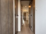 ガーデンザヴィス門前仲町 落ち着いた色合いの廊下から各部屋へのアクセスが可能な間取り