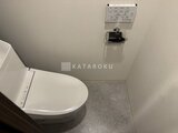 ラヴィエール荏原中延 温水洗浄便座付きのトイレ室内
