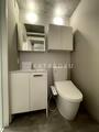 アラート杉並堀ノ内 白を基調とした清潔感のあるトイレスペース