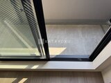 ザ・パークハビオ白金高輪 天窓から採光が入る明るいリビングダイニング