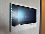 ラティエラ武蔵小山レジデンス 壁面に設置されたインターフォンの画面