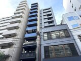 アーバネックス日本橋水天宮前 青いバルコニーが印象的なモダンマンションの建物外観