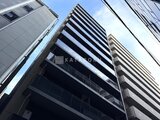 アーバネックス日本橋水天宮前 下から見上げた現代的なマンション外観