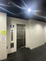 ジェノヴィア五反野スカイガーデン モダンな調度の共用エレベーターホール