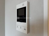 アトリオフラッツ自由が丘イースト モニター付きインターフォンが設置された玄関エリア