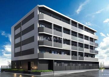 アークマーク南大井 モダンなデザインの外観を持つ建物を青空の下から見た様子